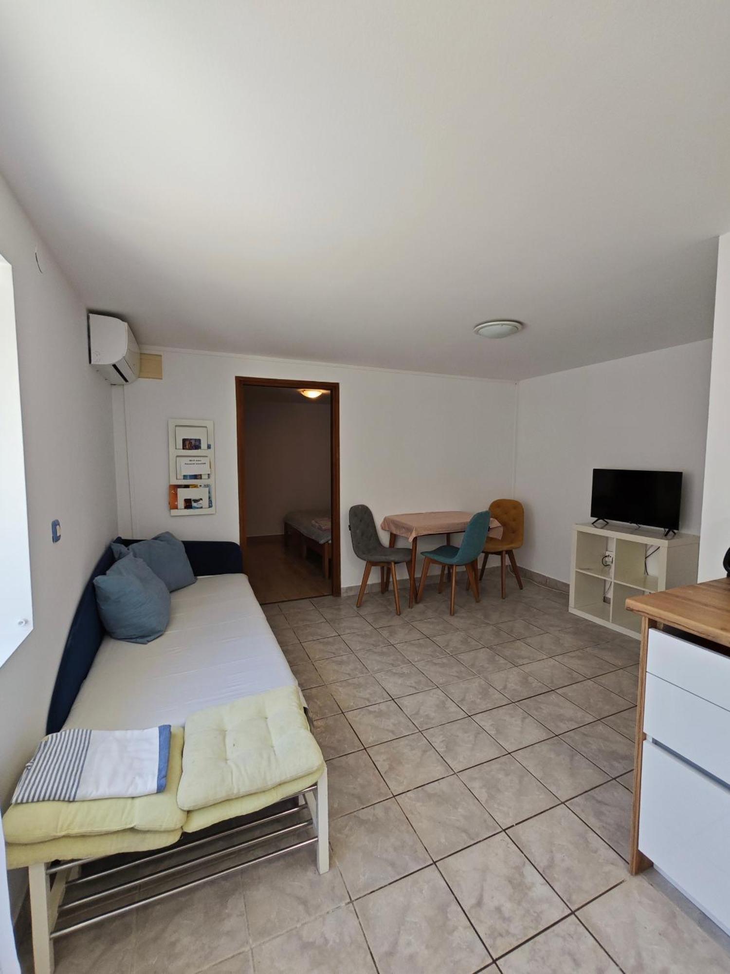 Apartments By The Sea Veli Losinj, Losinj - 8031 Rom bilde